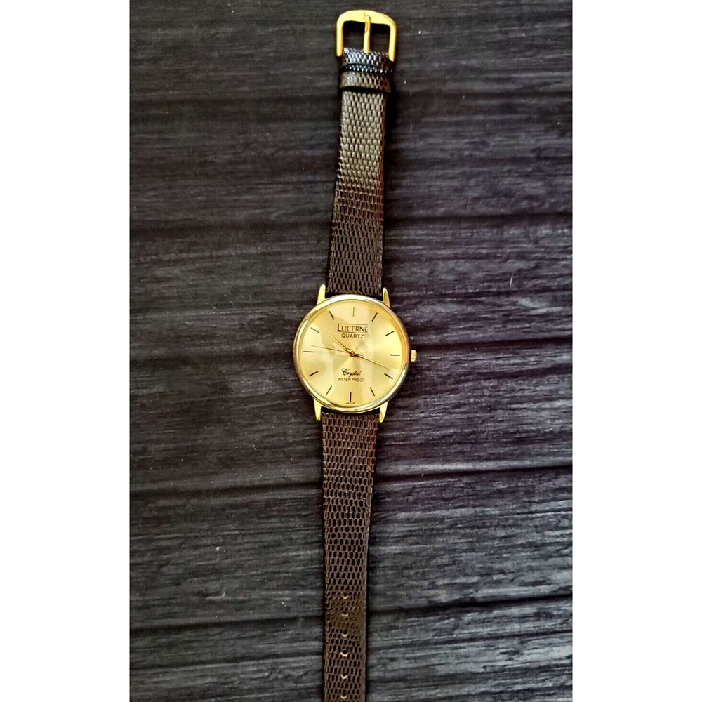 EXTREMELY Rare Vintage Lucerne Swiss Inspired Split Case Watch Bubble Crystal - Picture 5 of 15